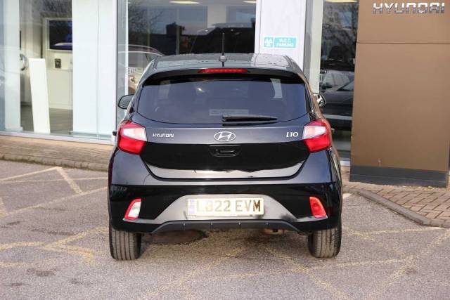 2022 Hyundai i10 1.0 MPi Premium 5dr Auto